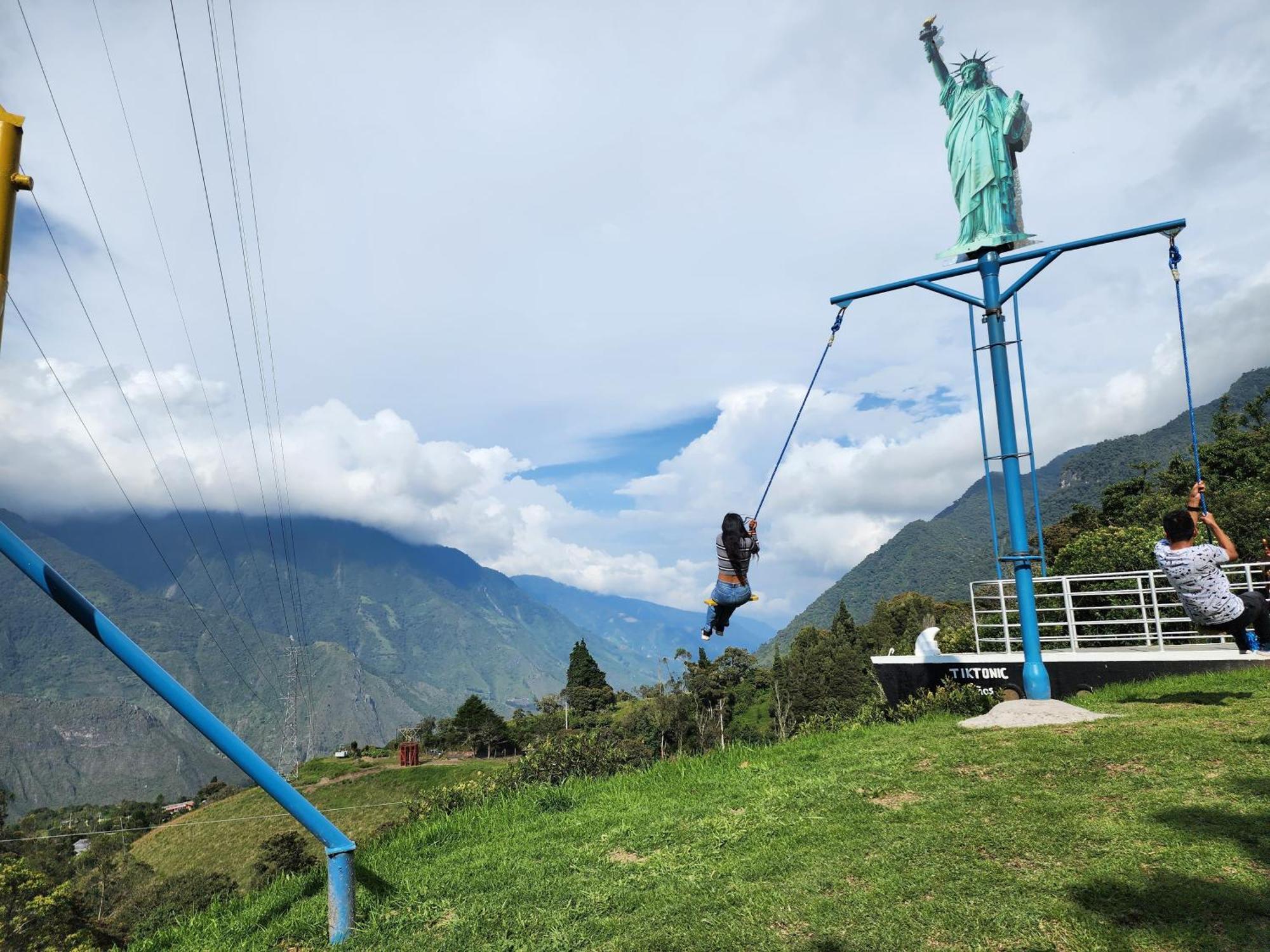 Hotel Pueblo Del Mundo บาญอส ภายนอก รูปภาพ